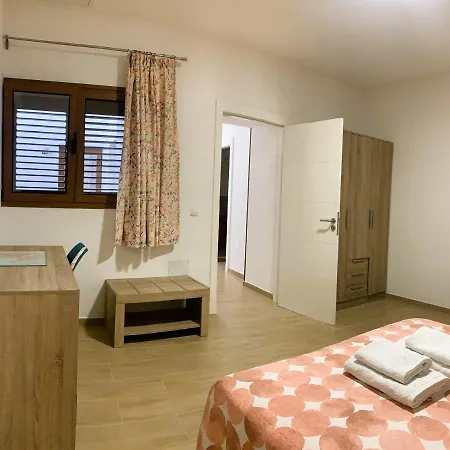 La Cueva, Apartment *